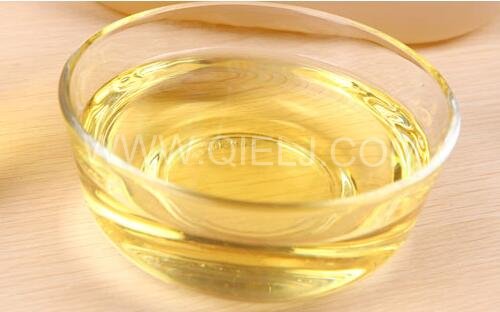 生產(chǎn)油脂設備和色拉油生產(chǎn)線設備 精煉油成套設備(圖1) 生產(chǎn)油脂設備和色拉油生產(chǎn)線設備 精煉油成套設備(圖1)